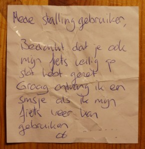 Is goed. Vijf euro. Fiets