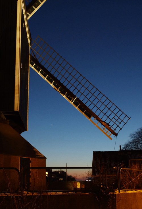 Meerbepaald: Molen De Put, Leiden Juup