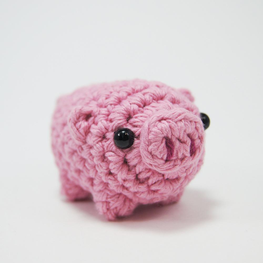 https://www.reddit.com/r/aww/comments/aoa4u1/i_crocheted_a_little_piglet_and_thought_you_guys/